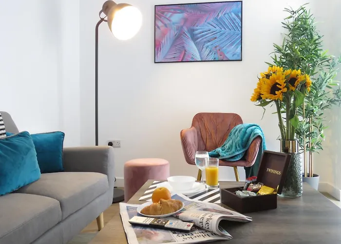 Tudors Esuites Grand Central Aparthotel Birmingham