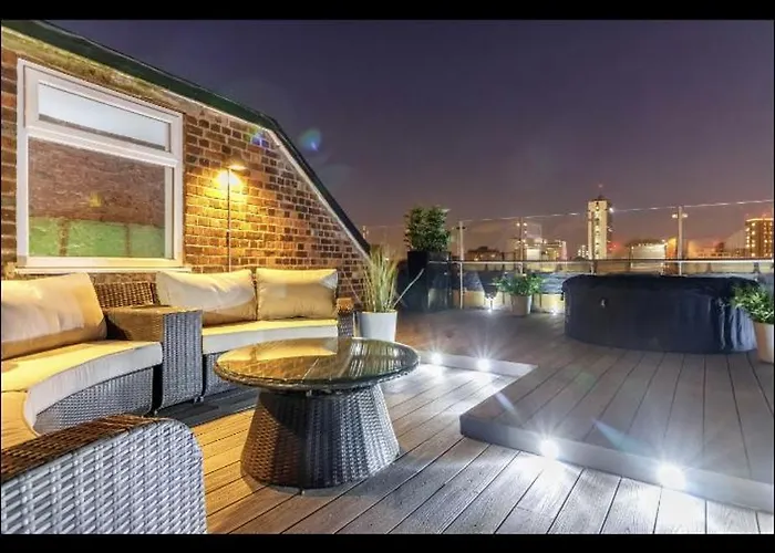 Swan Street Townhouse Hot Tub & Roof Terrace Aparthotel Manchester