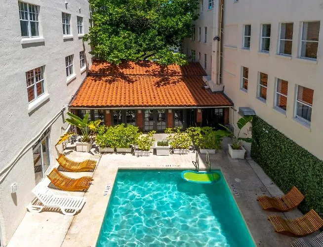 Cento Collins Stays By Mercury South Beach Miami Beach