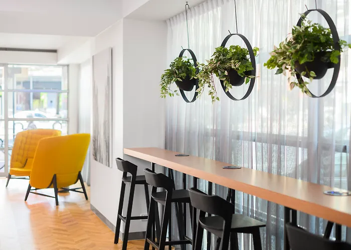 Brady Apartment Hotel Flinders Street Melbourne