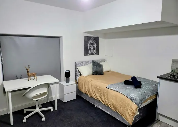 Easy Living Nottingham - Burns Street Aparthotel