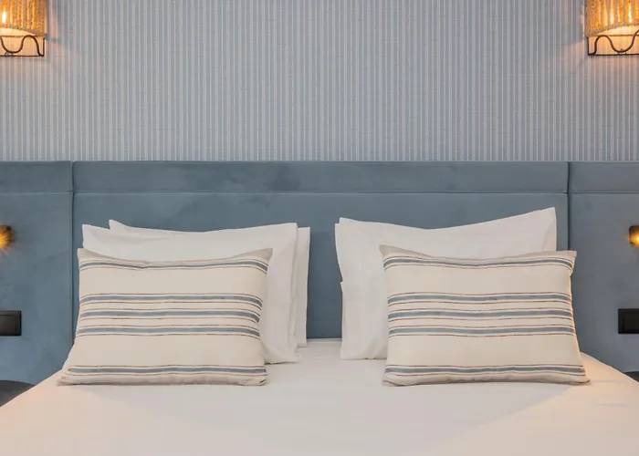 Ando Living - Santa Justa 77 House Aparthotel Lisbon