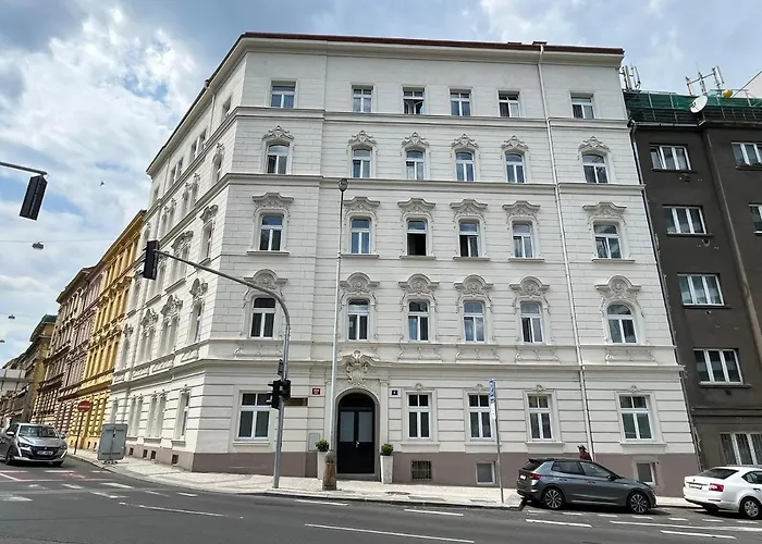 Figaro Suites Prague