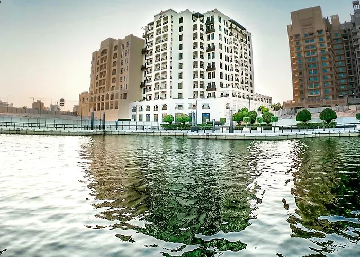 Suha Creek Hotel Apartment, Waterfront Jaddaf, Dubai