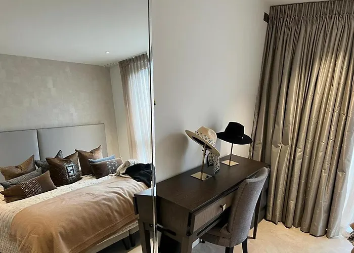 Claydon House Aparthotel London