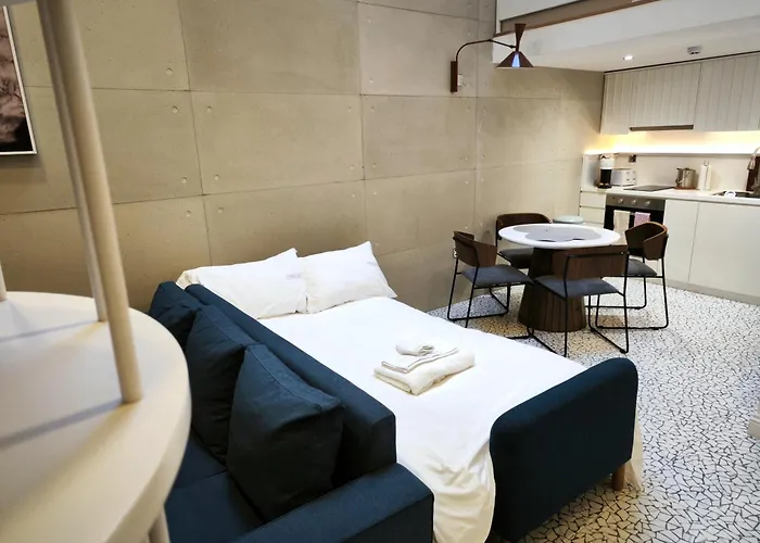 Trueman Court Luxury Serviced Apartments Liverpool