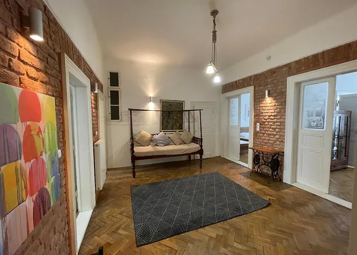 Charles Bridge Premium Residence Prague