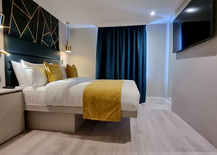 Nox Kensington Gardens Aparthotel London