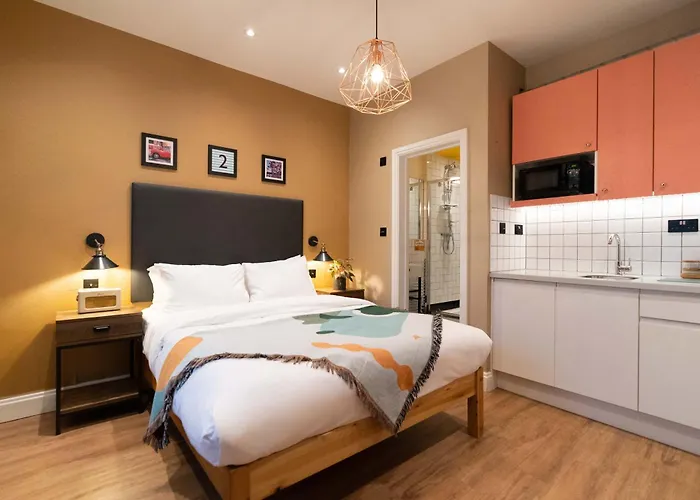 Room2 London Hammersmith Townhouse