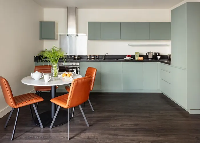 Marlin Canary Wharf London