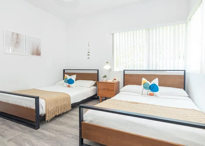 West Deco Aparthotel Miami Beach