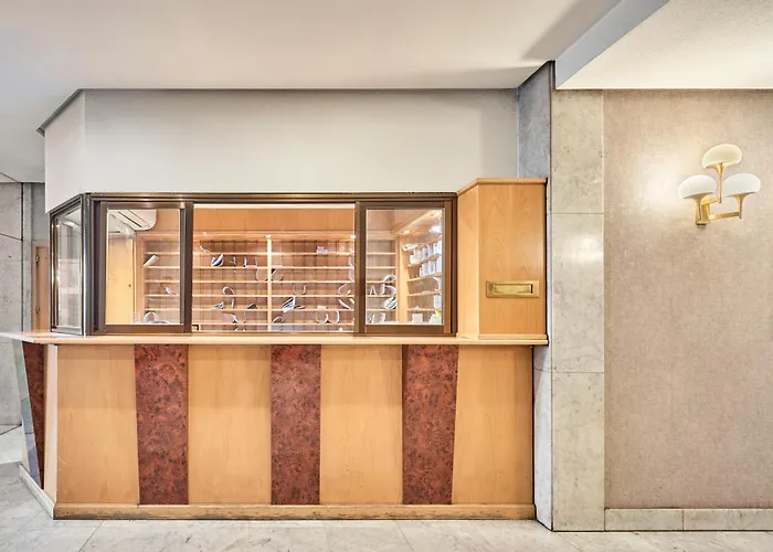 Apartamentos Juan Bravo Madrid