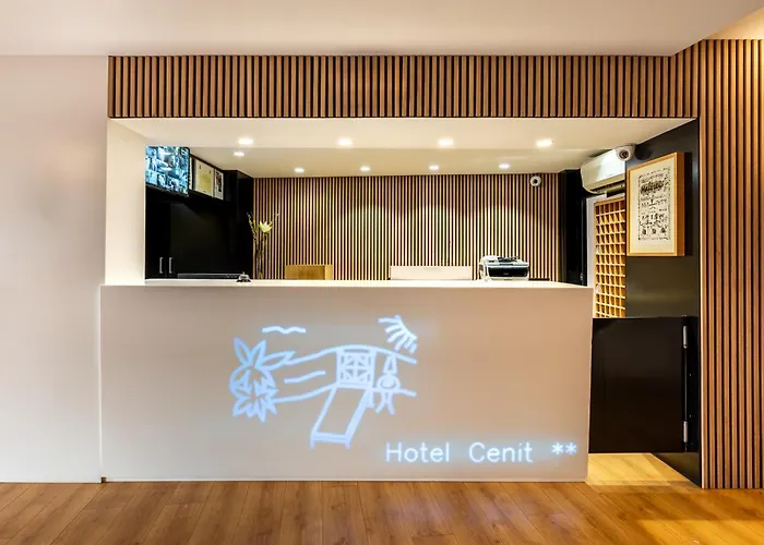 Hotel Cenit & Apts Sol Y Viento Ibiza Town