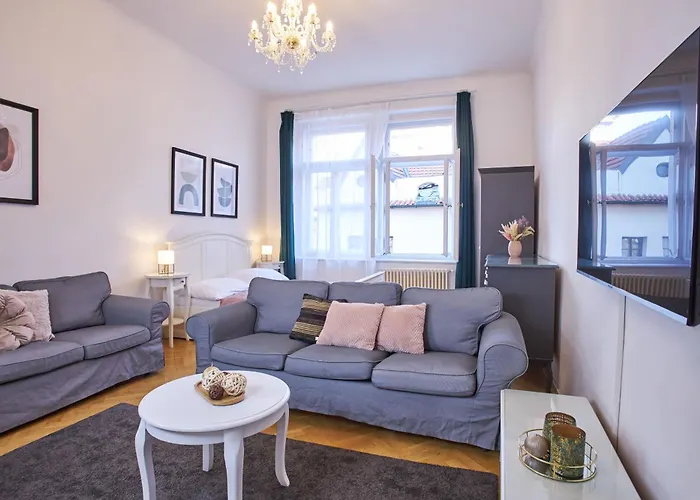 Charles Bridge Premium Residence Prague