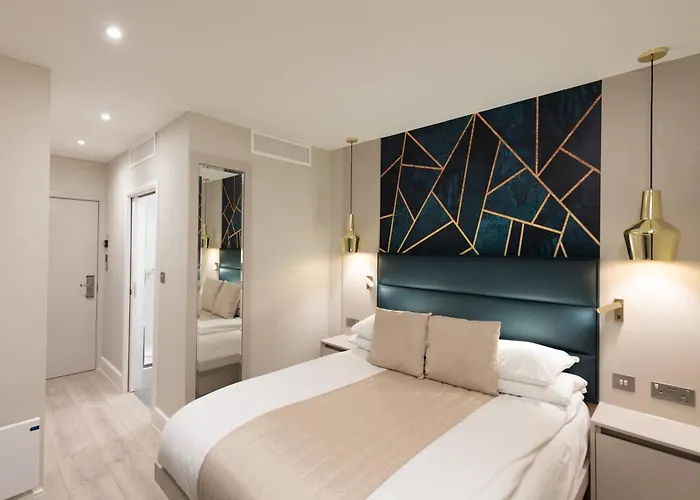 Nox West End Lane I Aparthotel London