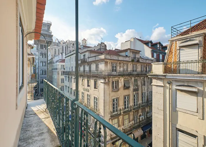 Ando Living - Santa Justa 79 House Aparthotel Lisbon