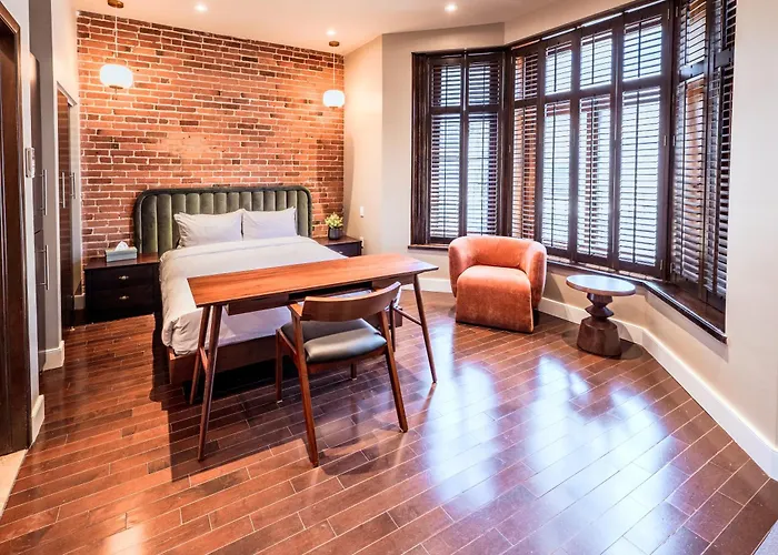 Self Check-In Boutique Hotel - Quartier Latin - Room 101 Montreal