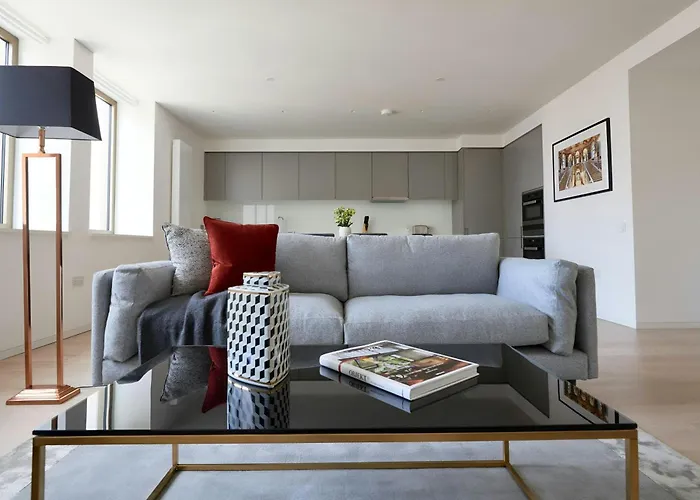 Sonder By Marriott Bonvoy Oxford Circus Apartments London