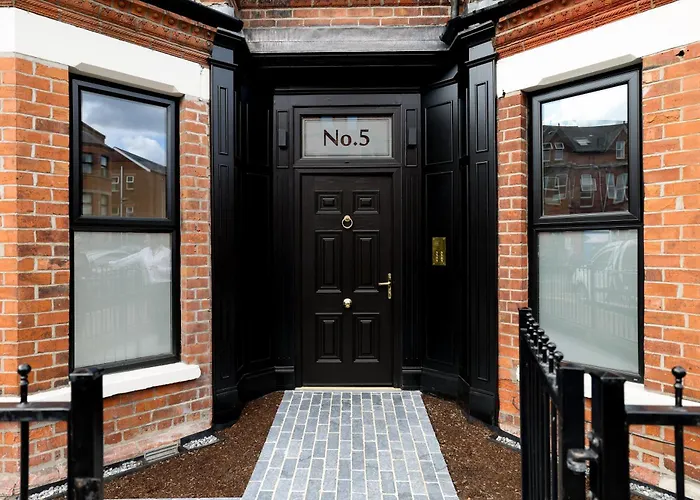 No 5 By Warren Collection Aparthotel Belfast
