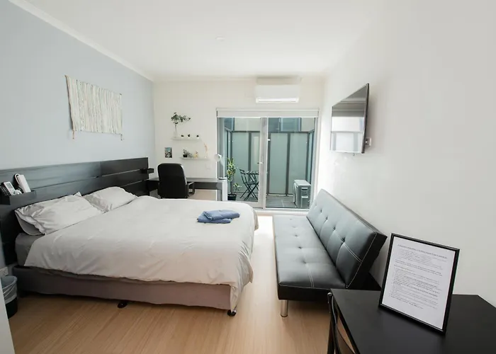 Melbourne Studio Apartments Hotel - 138 Elgin Carlton