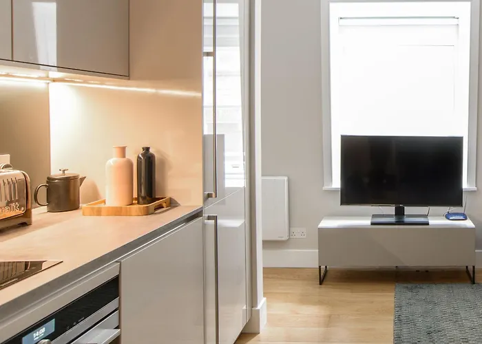 Native Bank Aparthotel London