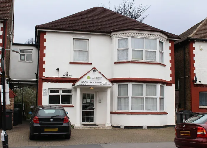 Flexistay Norbury Aparthotel London