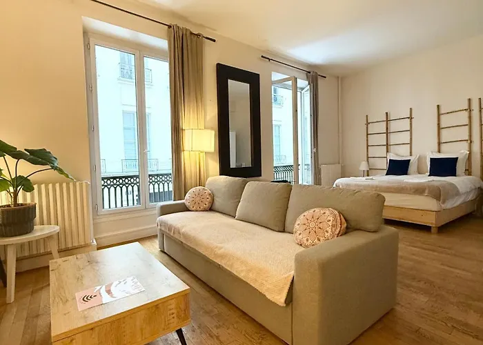 Studio Saint Germain Paris