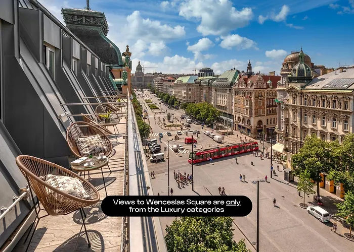 Vn17 Rooftop Suites By Adrez Prague