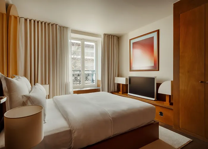 Edgar Suites - Bouchardon Paris