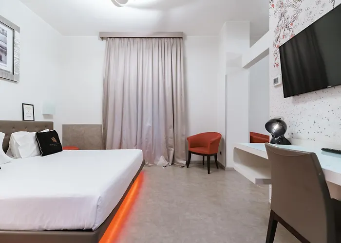 Montenapoleone Suites Milan