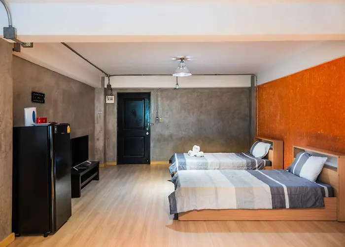 Five Stars Residence Bangkok
