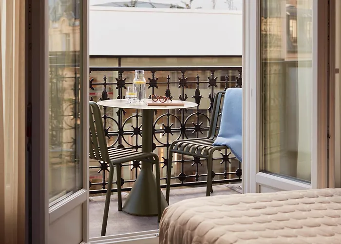 Numa Paris Champs-Elysees