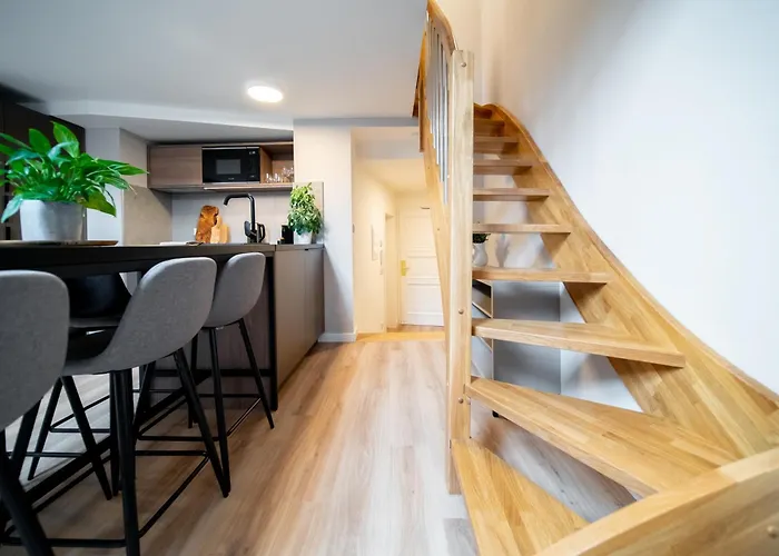 Karl By Zeitraum Aparthotel Prague