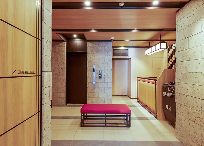 Monday Apart Nihonbashi Ningyocho Tokyo