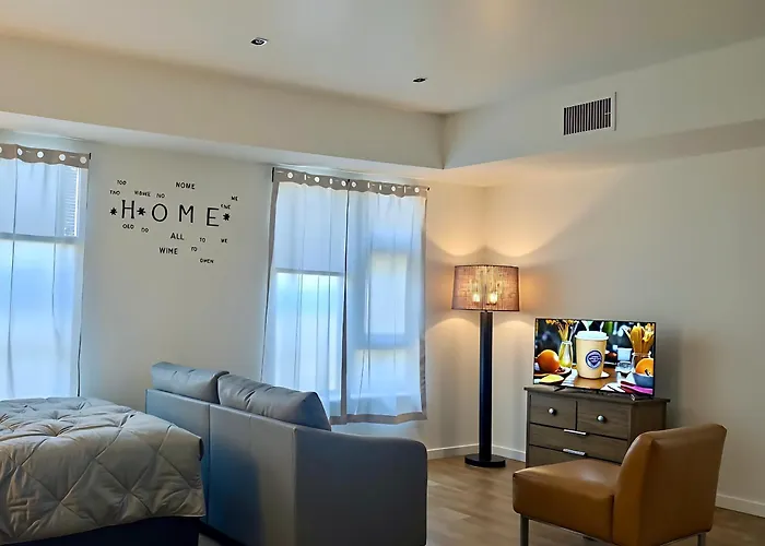 Downtown Los Angeles Modern Apartments