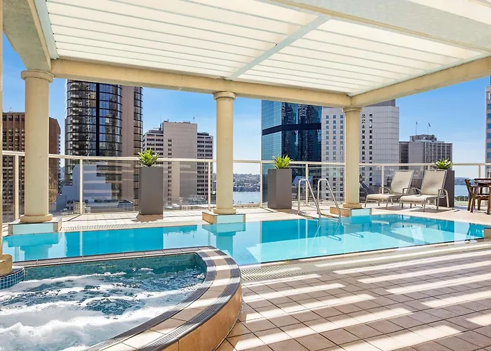 Mantra 2 Bond Street Aparthotel Sydney