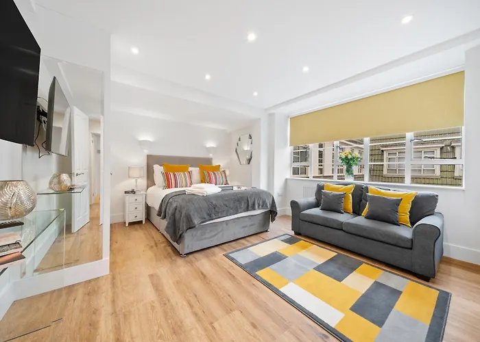 Nell Gwynn Chelsea Accommodation London