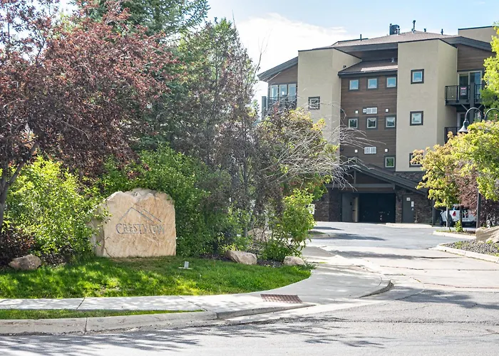 Crestview Condominiums By All Seasons Resort Lodging Park City