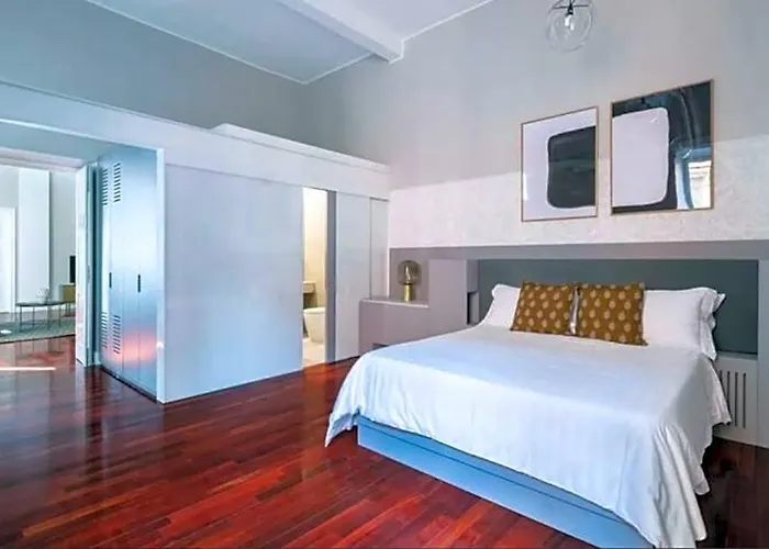 Croce Apartments Rome