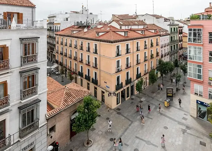 Bob W Madrid Chueca Aparthotel