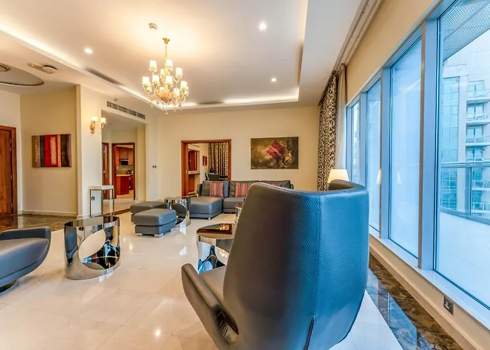 Ramada By Wyndham Downtown Dubai Aparthotel